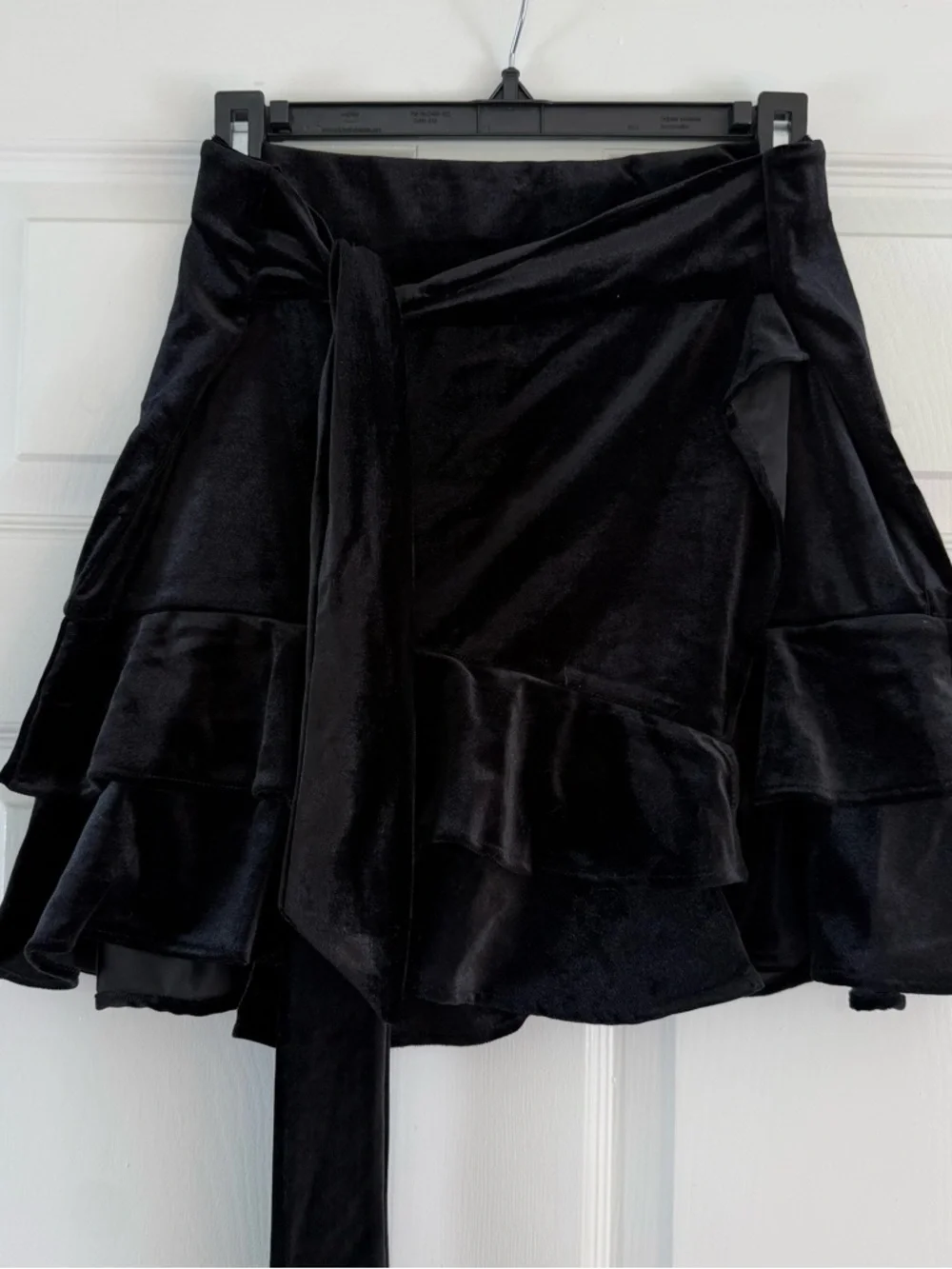 NWT Aqua Whimsigoth Black Velvet Ruffle Wrap Mini Skirt Size Large